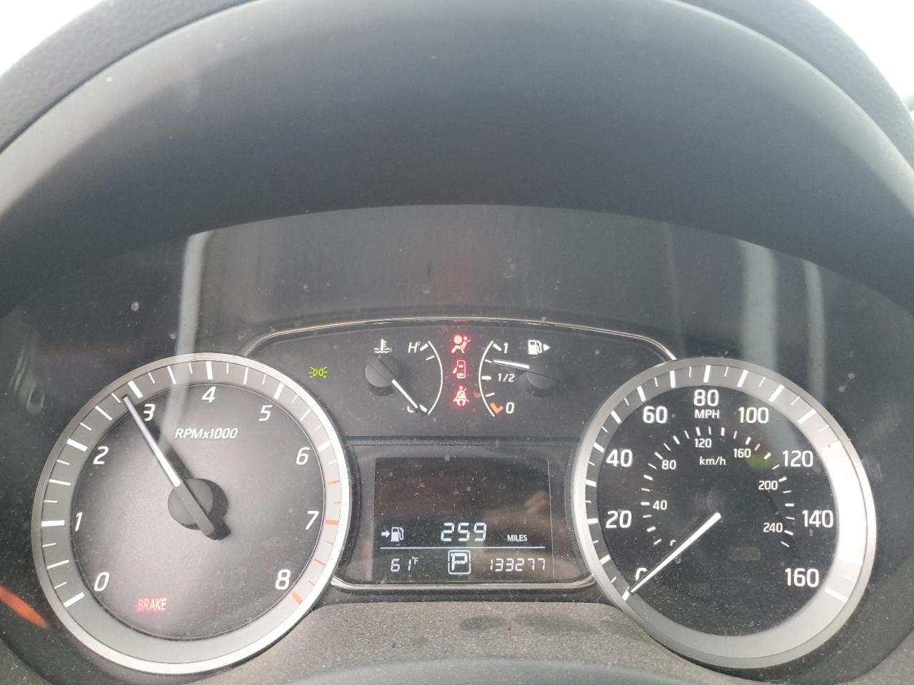 2015 Nissan Sentra - Image 9