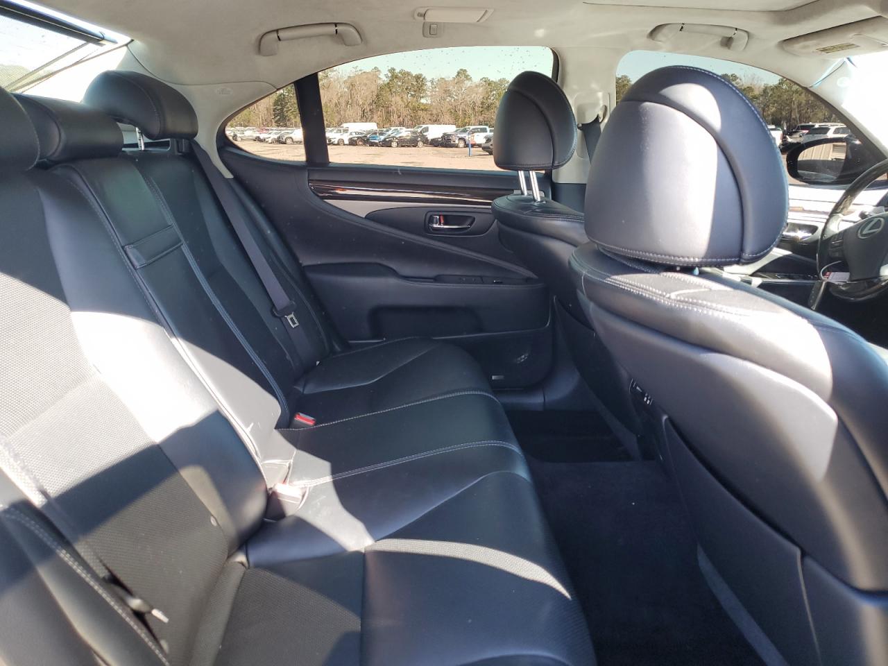 2013 Lexus Ls 460 VIN: JTHCL5EF3D5018305 Lot: 48299775