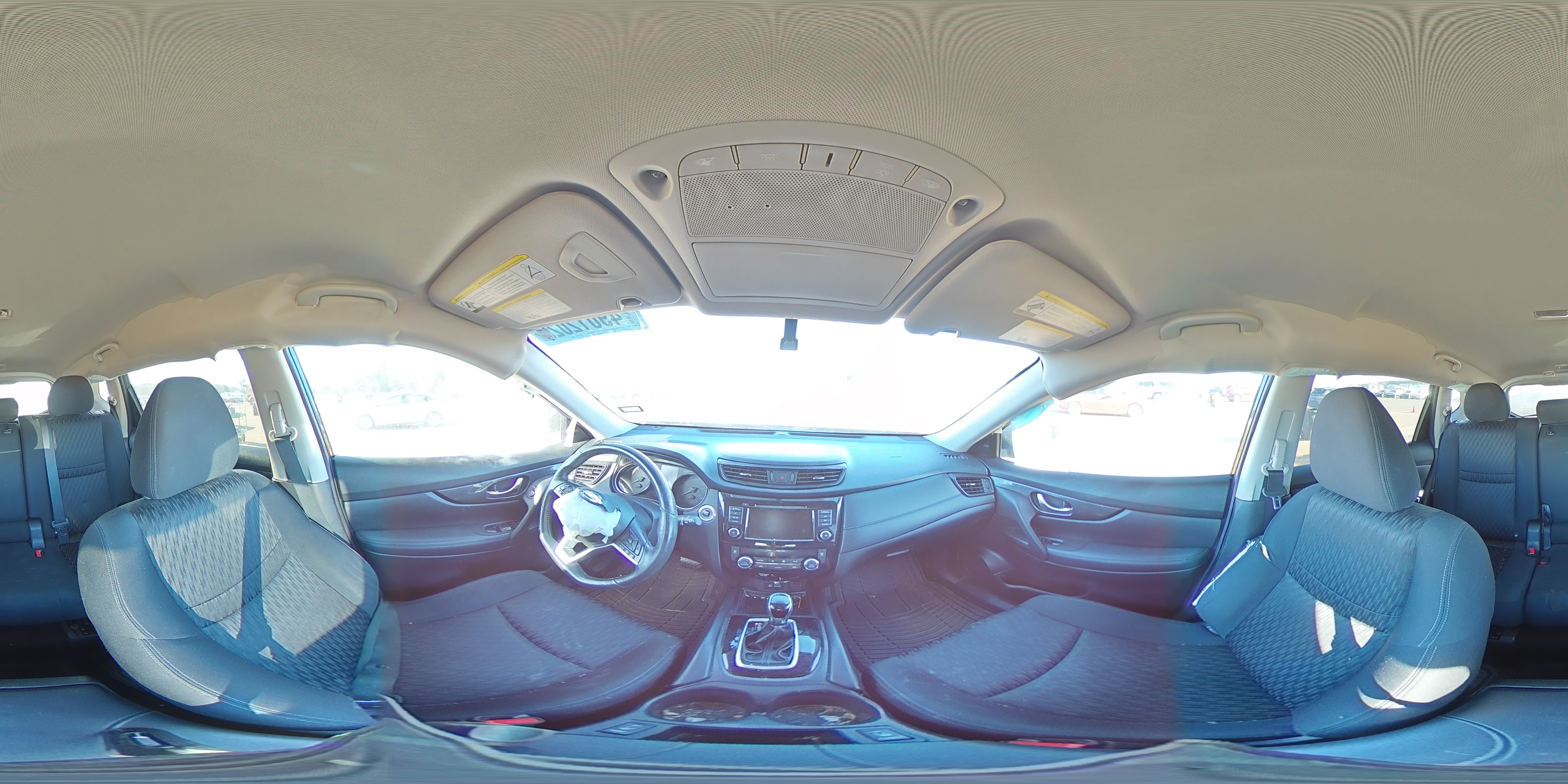 2018 Nissan Rogue - Image 14