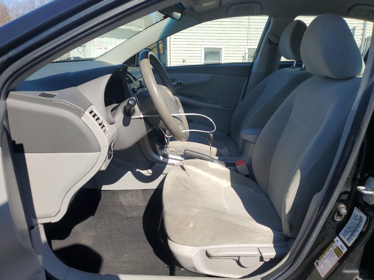 2010 Toyota Corolla - Image 7