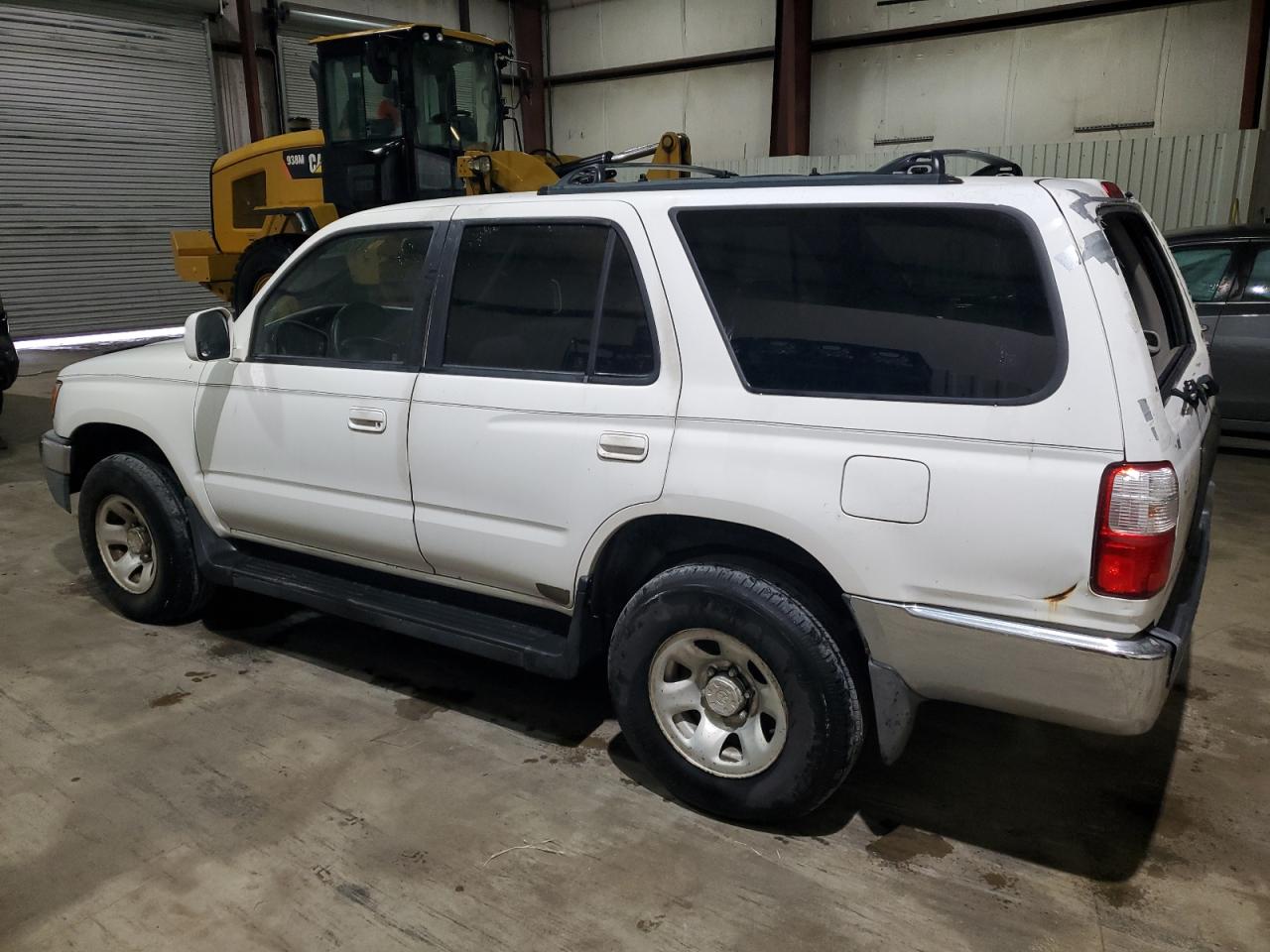 2001 Toyota 4Runner - Image 2