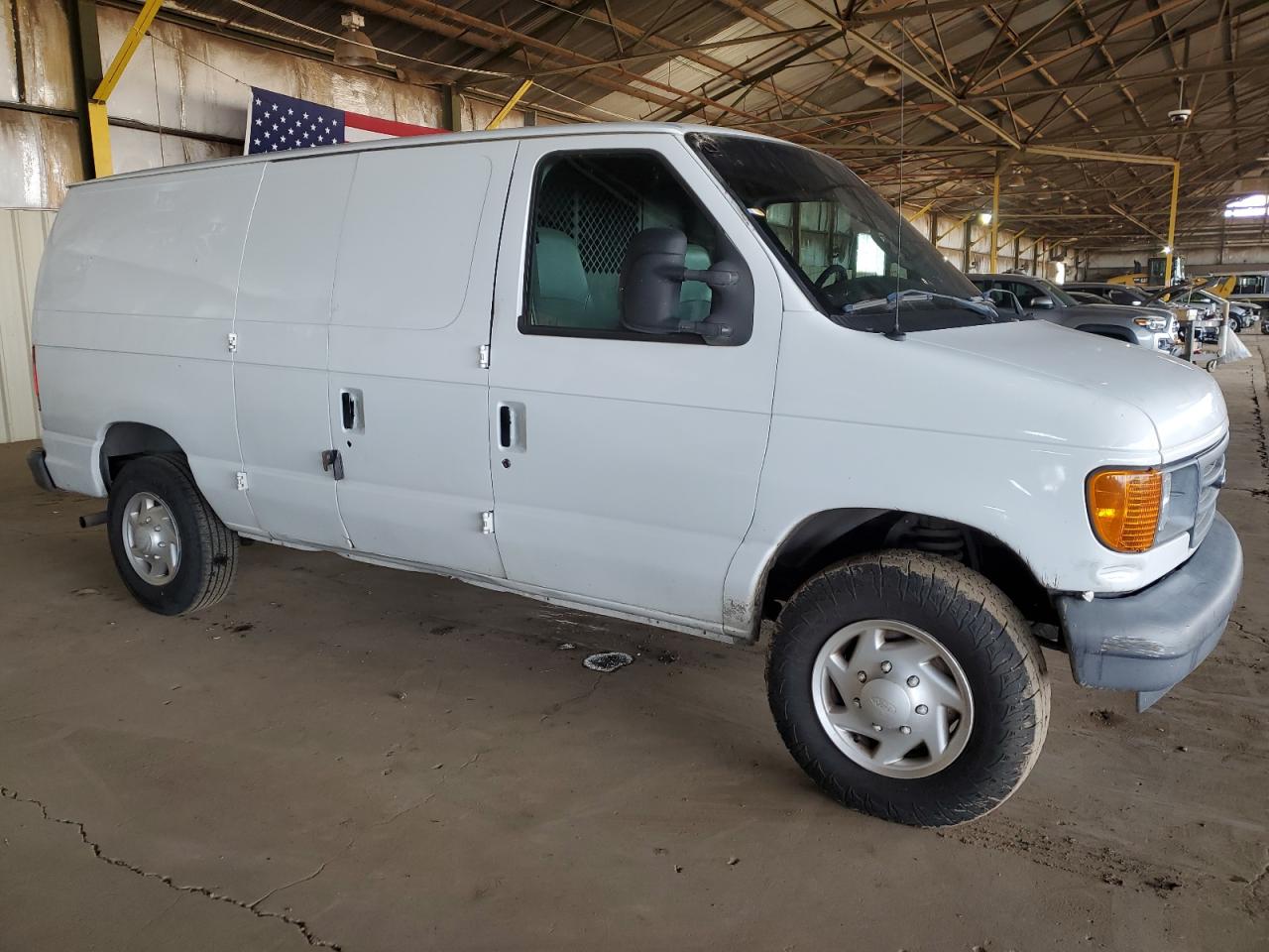 2006 Ford Econoline - Image 4