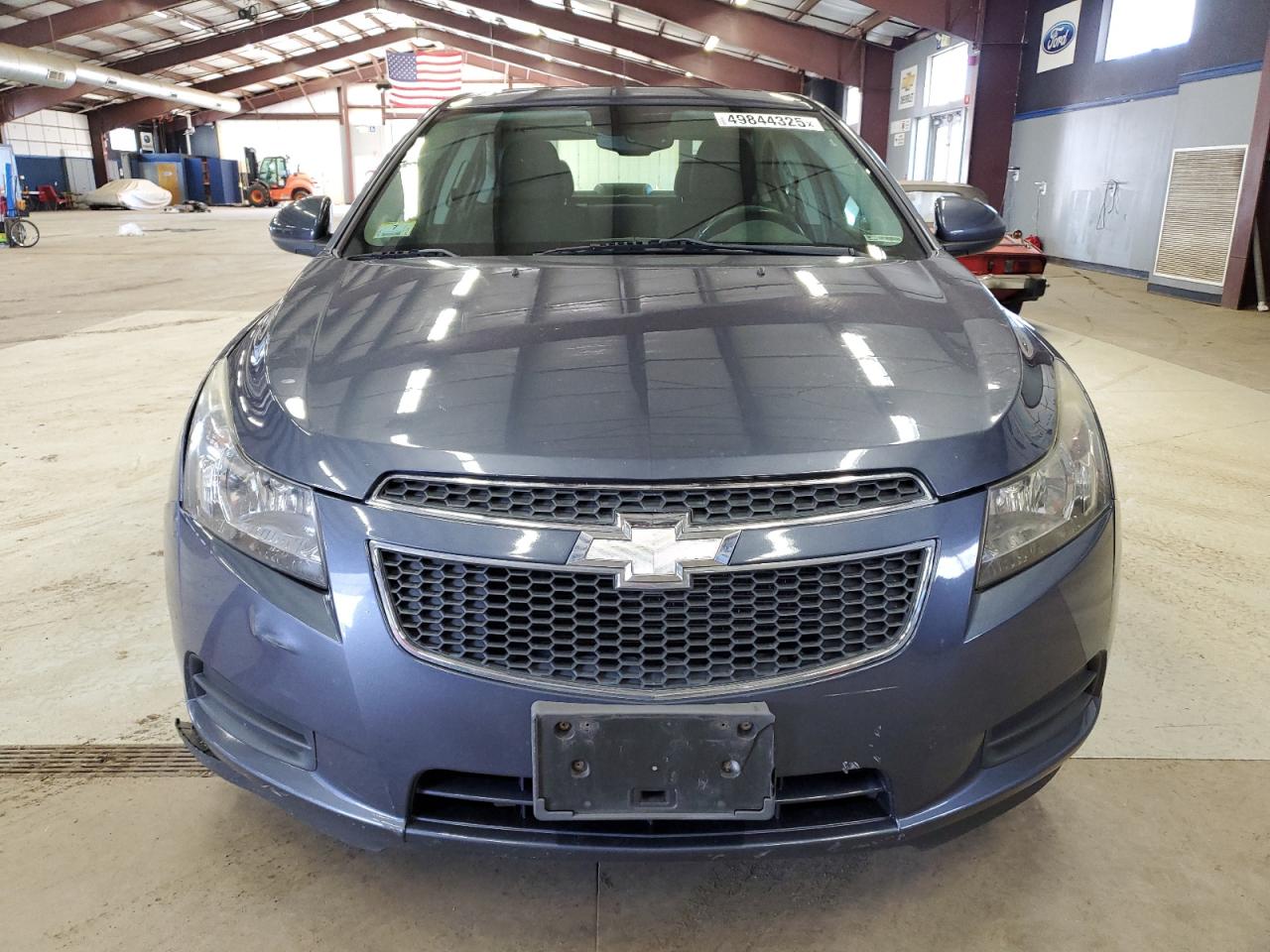 2013 Chevrolet Cruze - Image 5