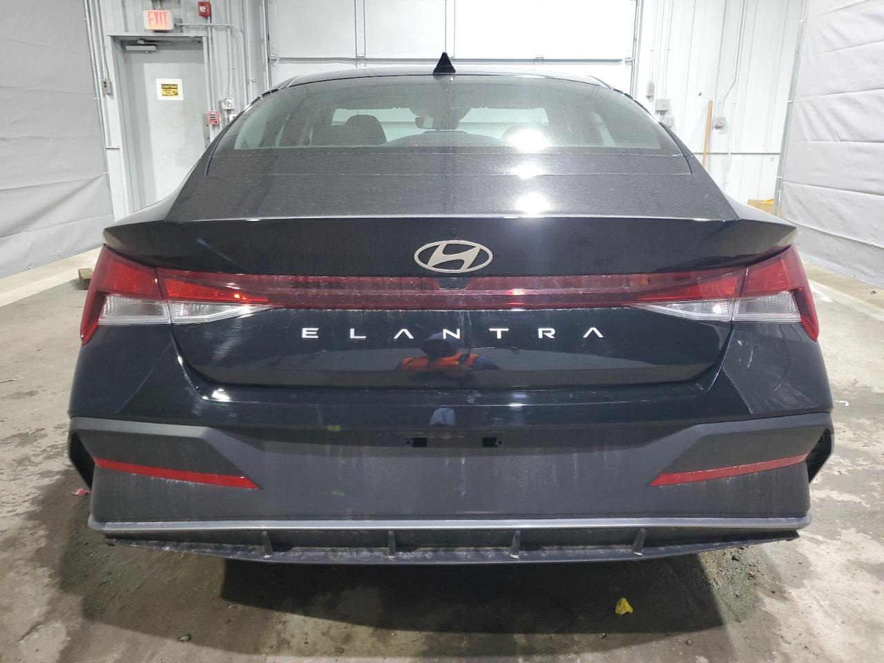2024 Hyundai Elantra - Image 6