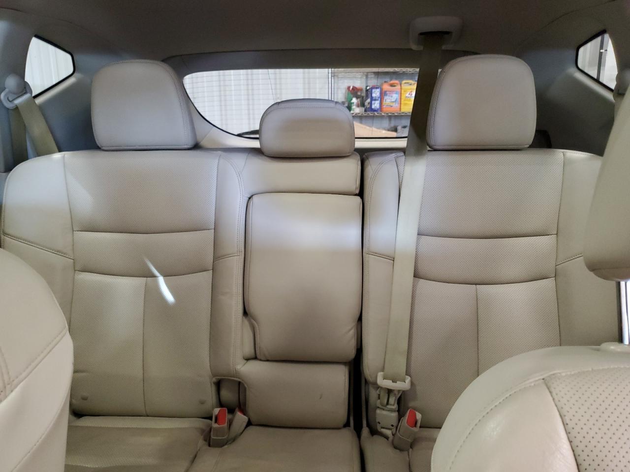 2015 Nissan Murano - Image 10