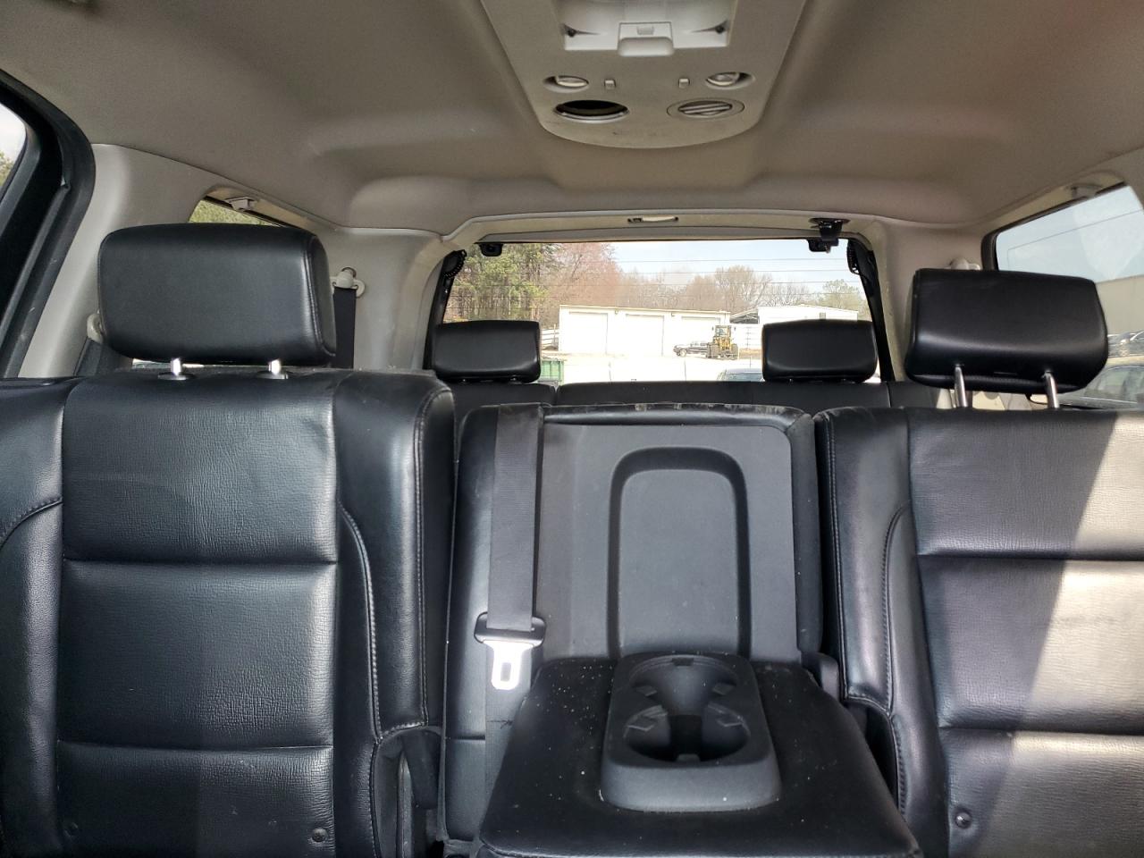 2008 Nissan Armada - Image 10