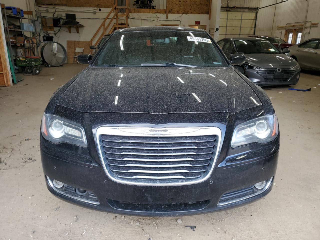 2012 Chrysler 300 - Image 5