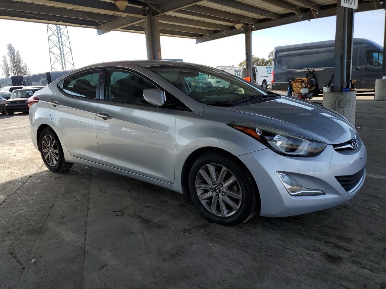 2014 Hyundai Elantra - Image 4