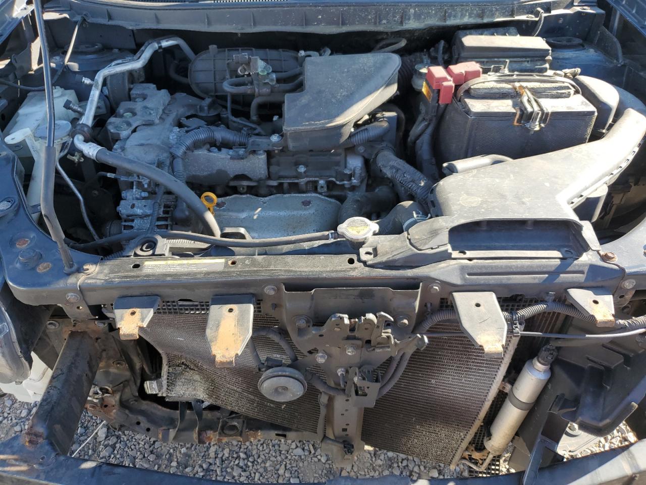 2015 Nissan Rogue - Image 12