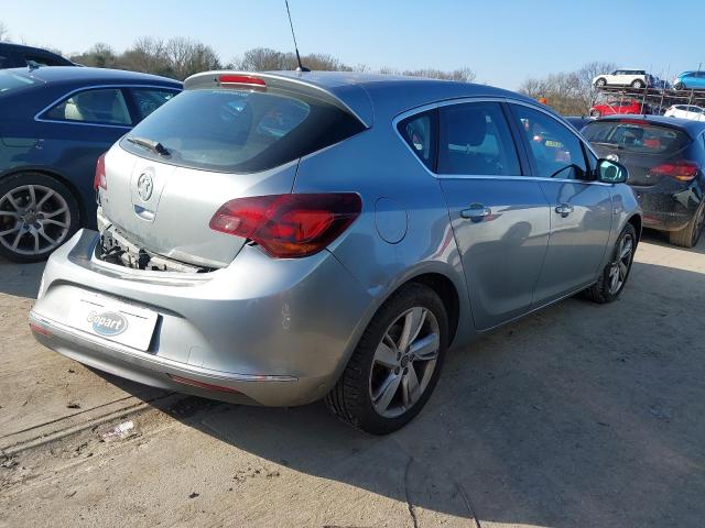 2014 VAUXHALL ASTRA SRI