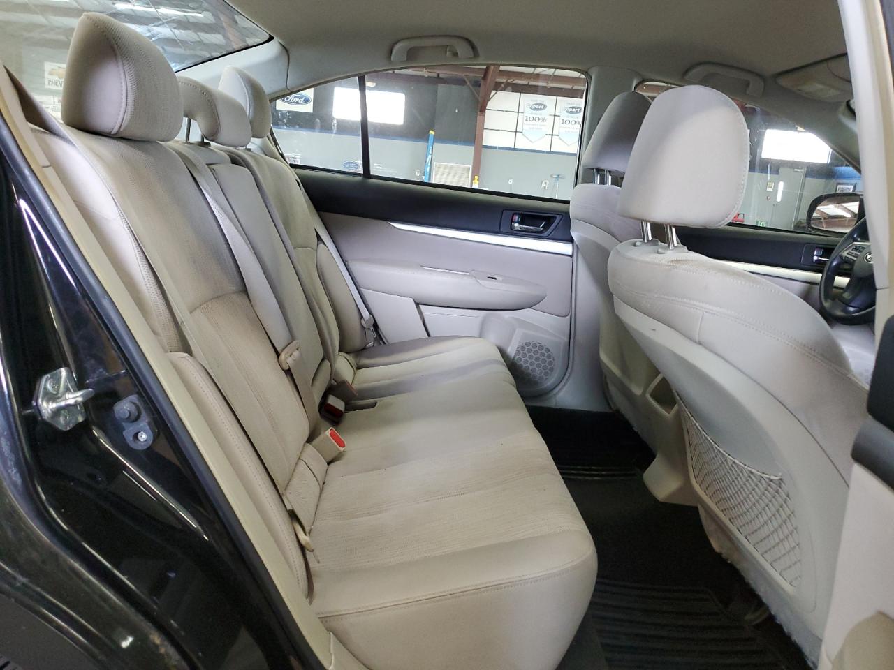 2014 Subaru Legacy - Image 10