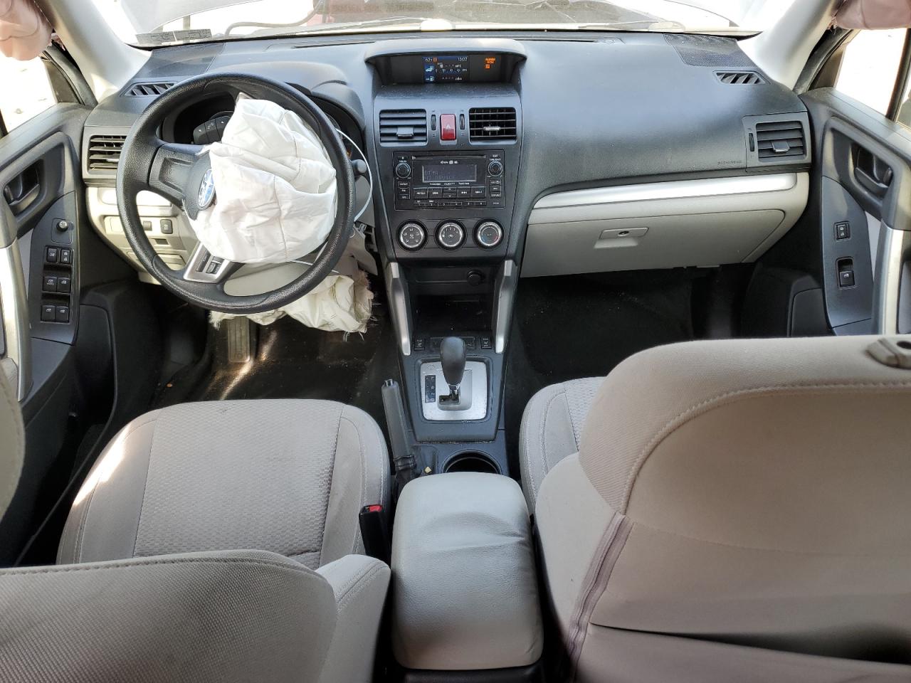 2015 Subaru Forester - Image 8