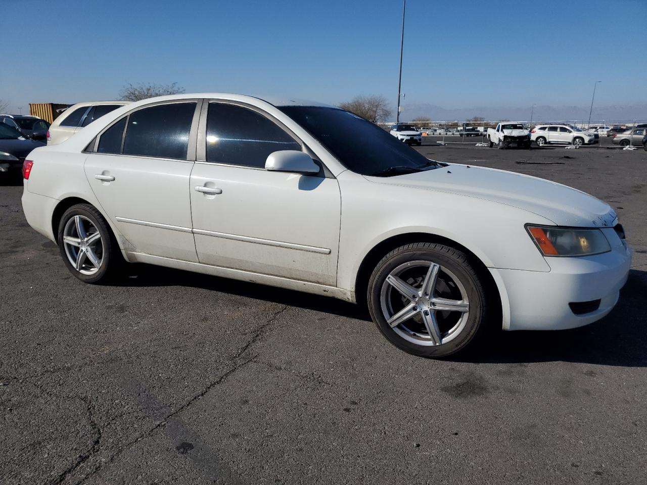 2007 Hyundai Sonata - Image 4