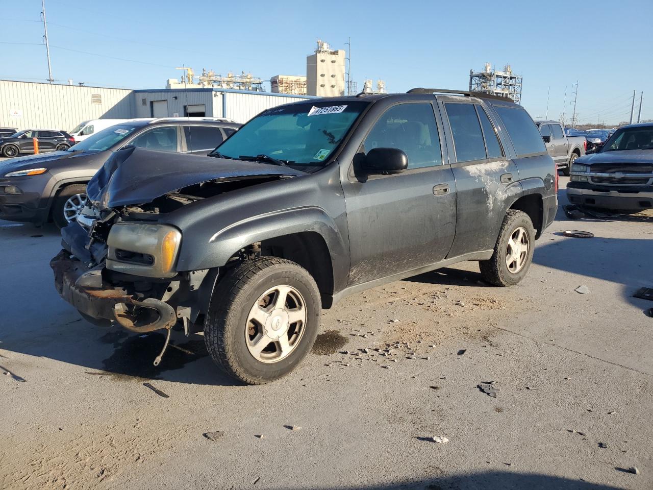 2005 Chevrolet TrailBlazer - Image 1