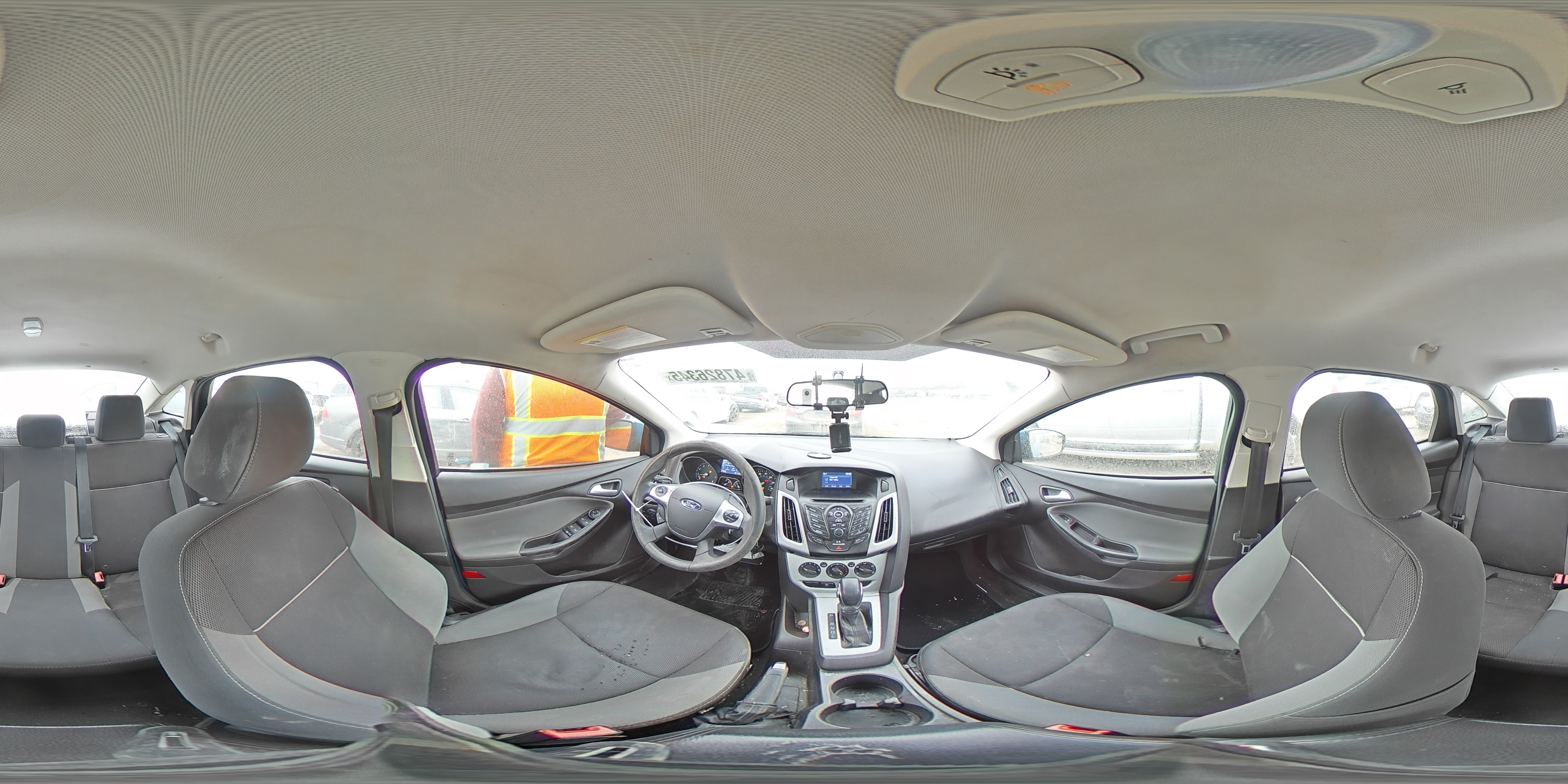 2014 Ford Focus - Image 12
