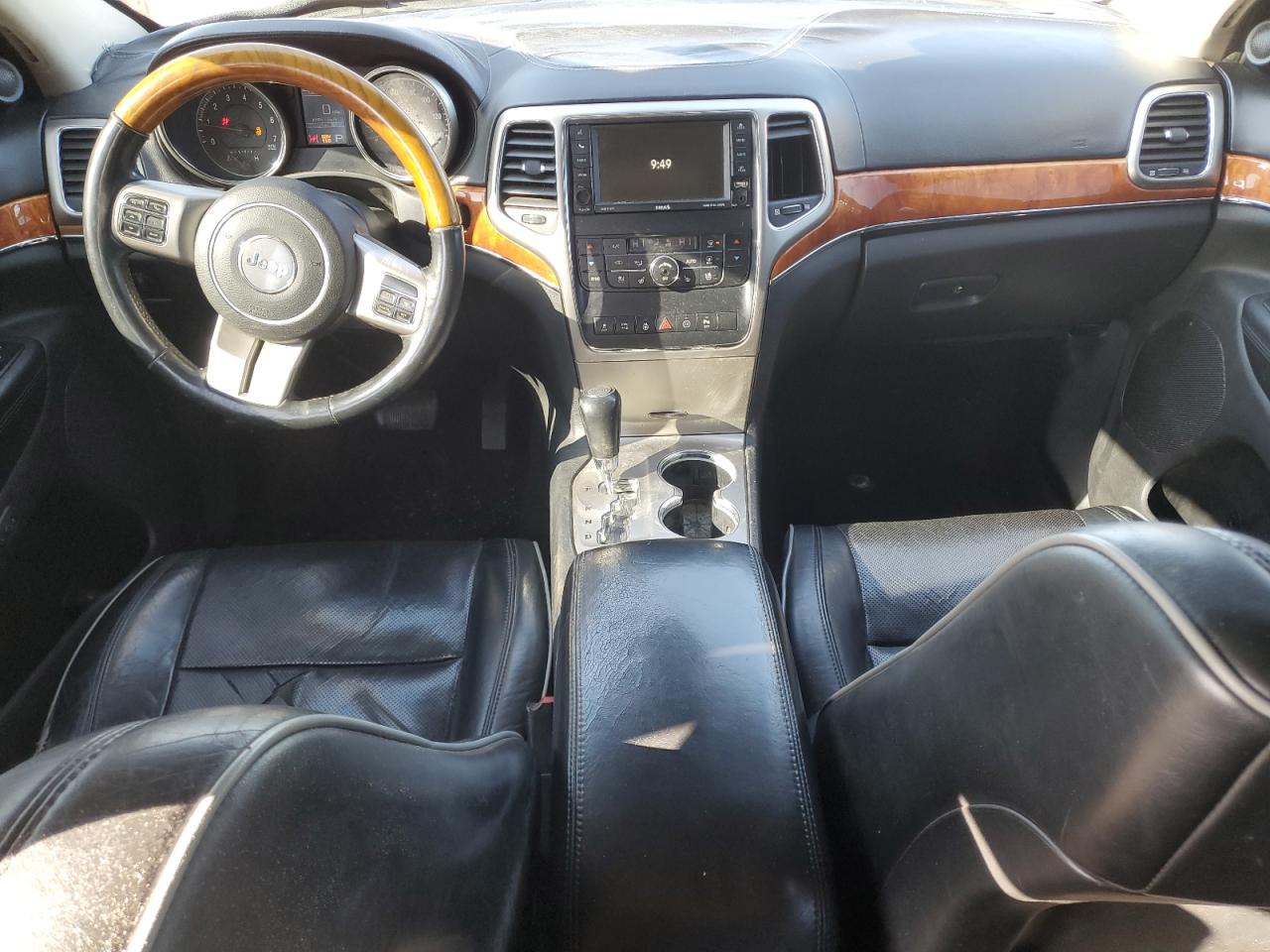 2011 Jeep Grand Cherokee - Image 8