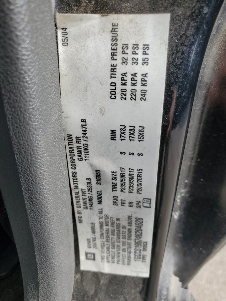 2004 Chevrolet Colorado - Image 14