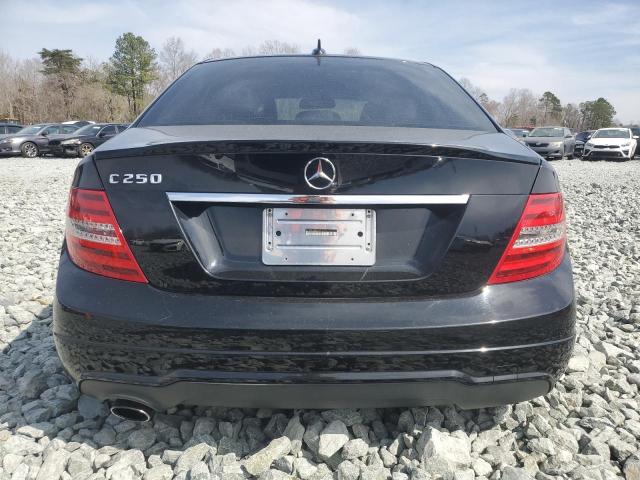  MERCEDES-BENZ C-CLASS 2014 Czarny