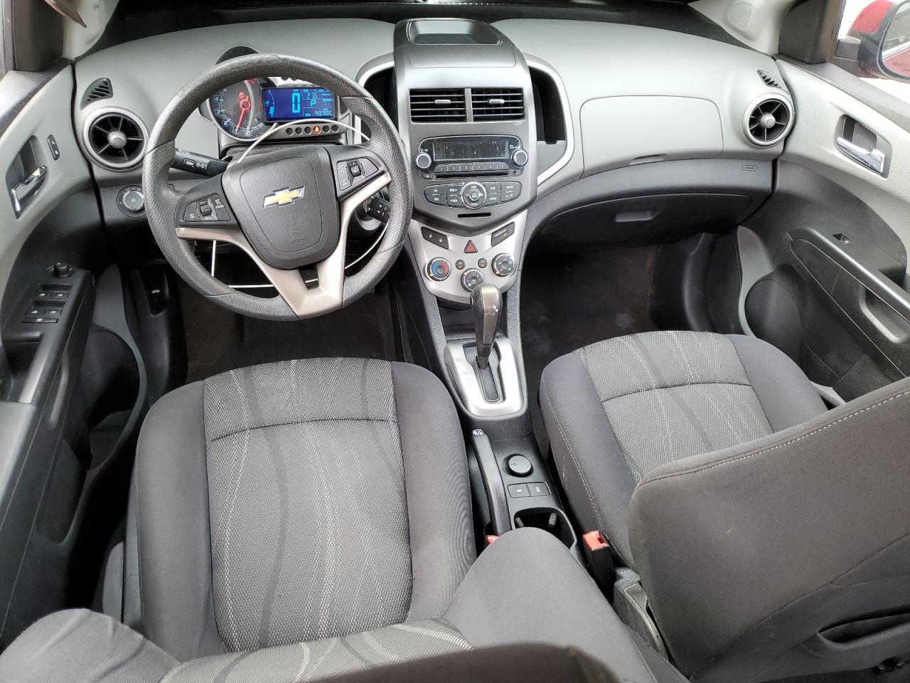 2014 Chevrolet Sonic - Image 8