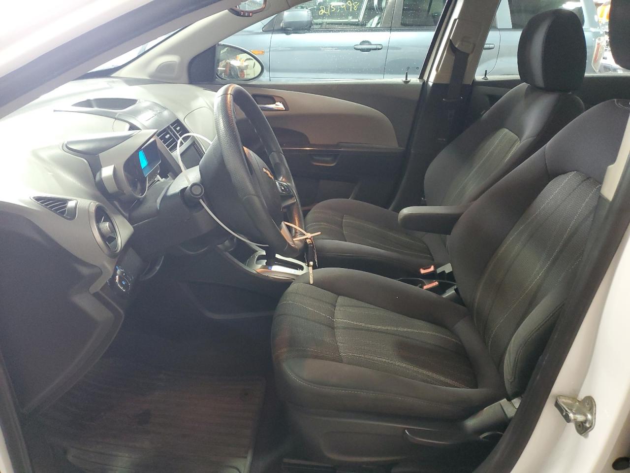 2013 Chevrolet Sonic - Image 7