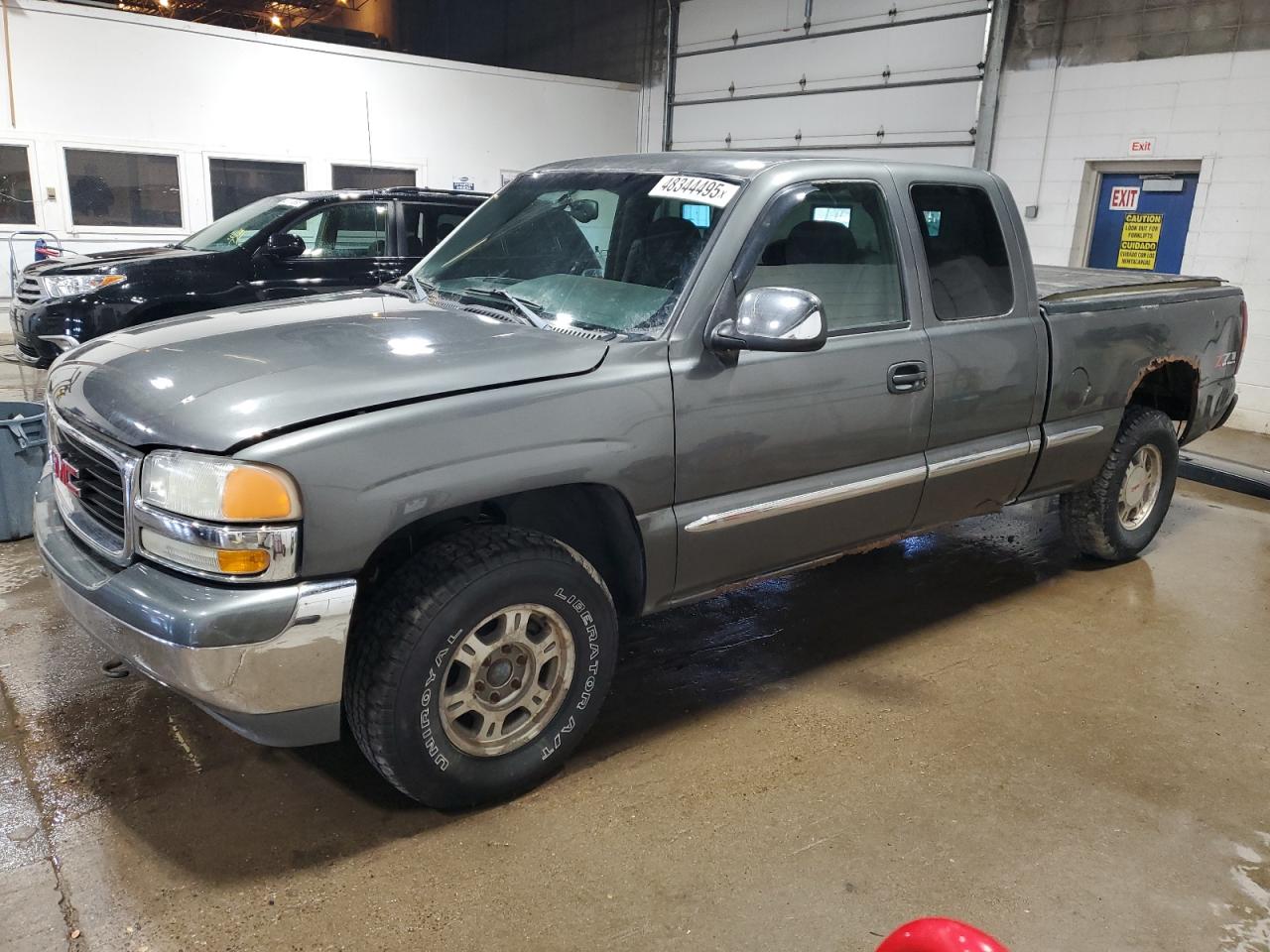 2002 GMC Sierra - Image 1