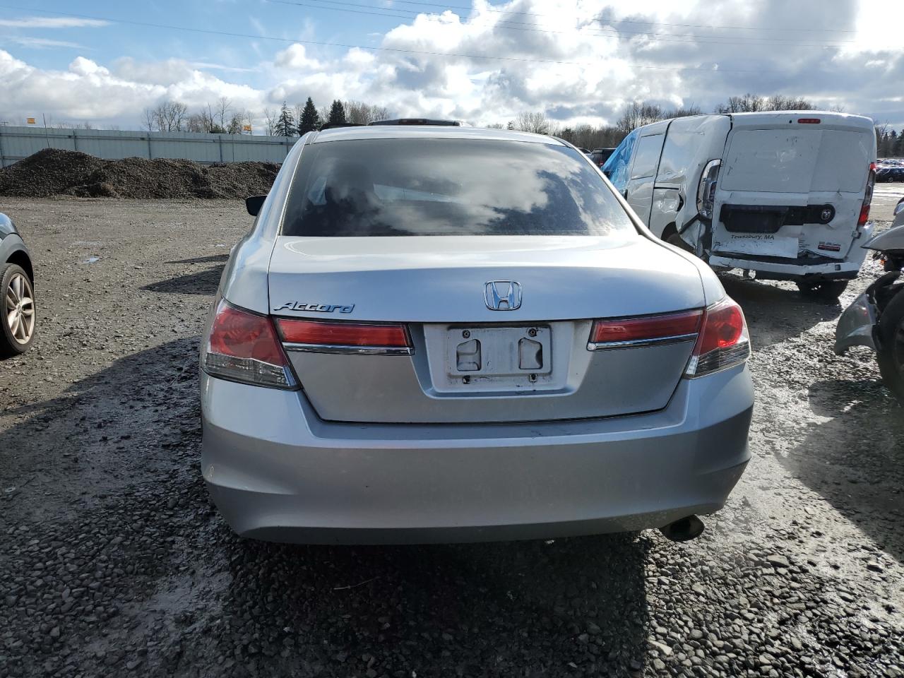 2011 Honda Accord - Image 6