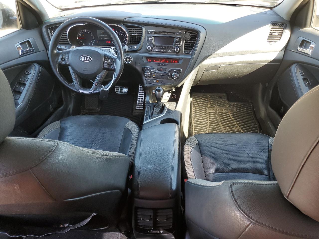 2012 Kia Optima - Image 8