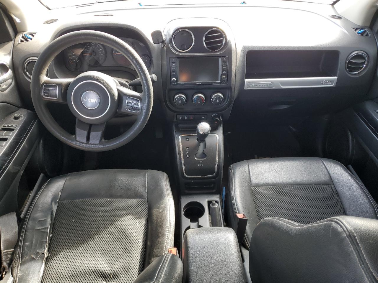 2015 Jeep Compass - Image 8