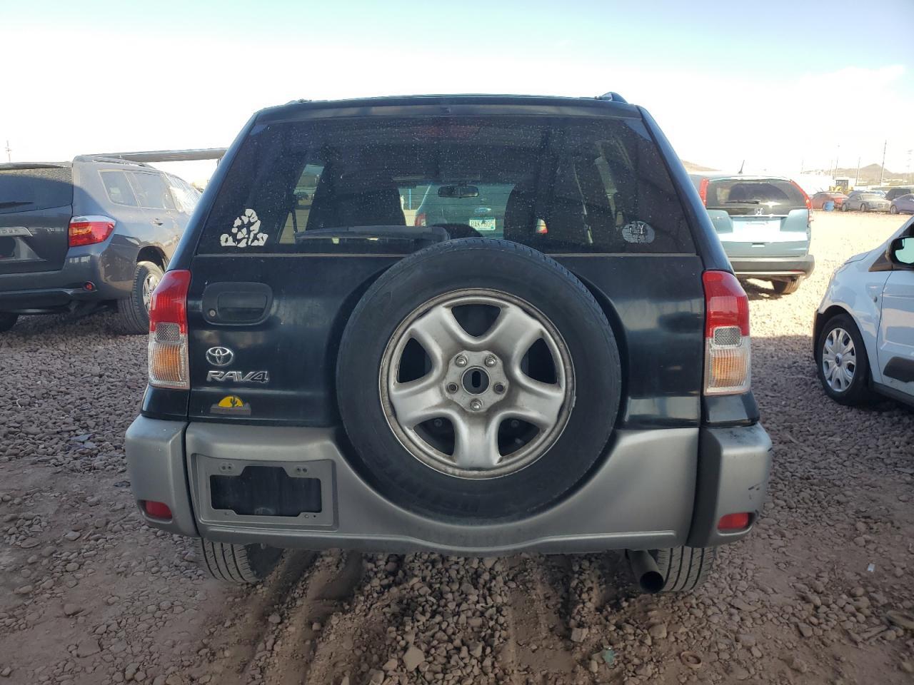2002 Toyota RAV 4 - Image 6