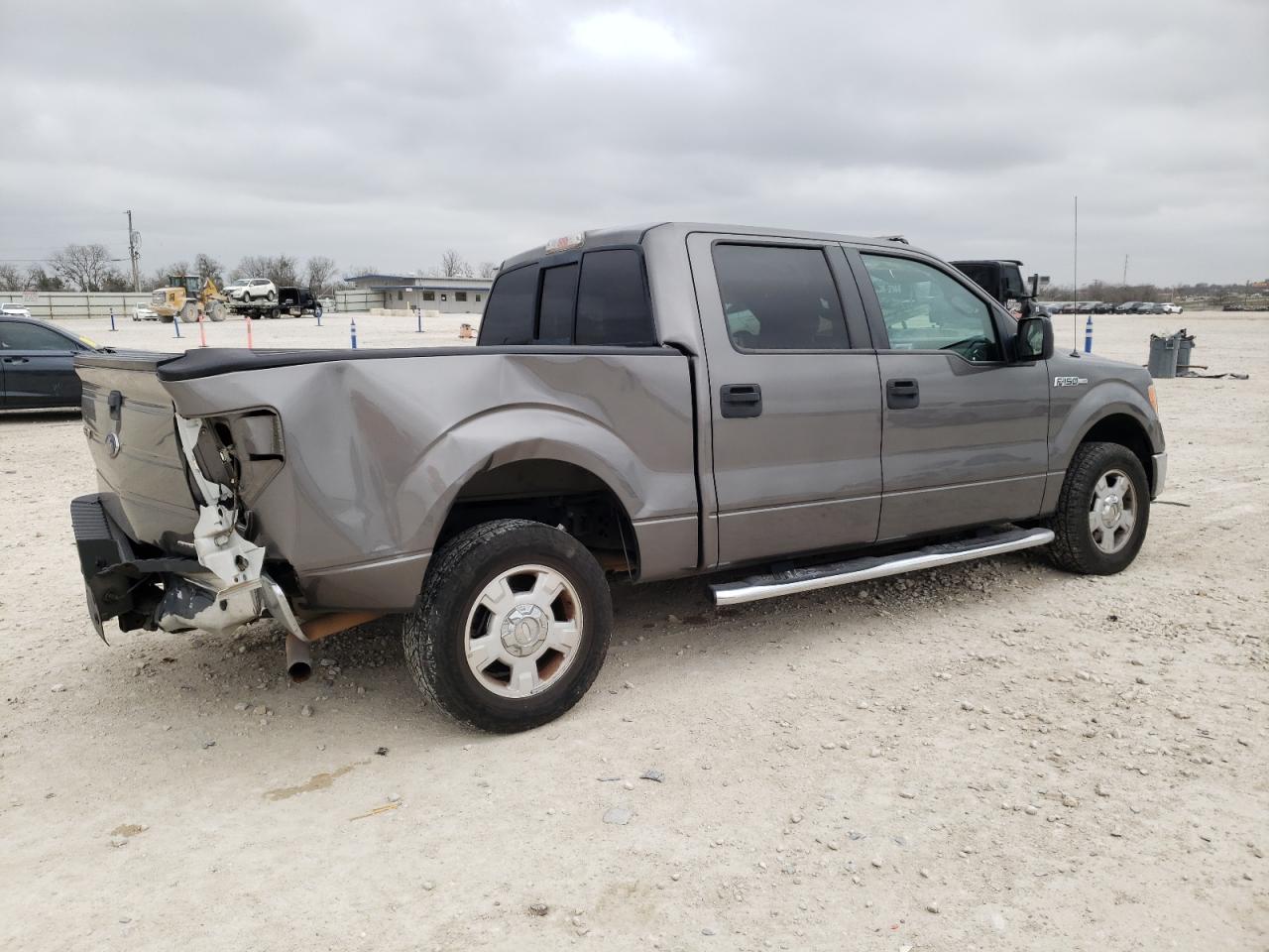 2013 Ford F-150 - Image 3