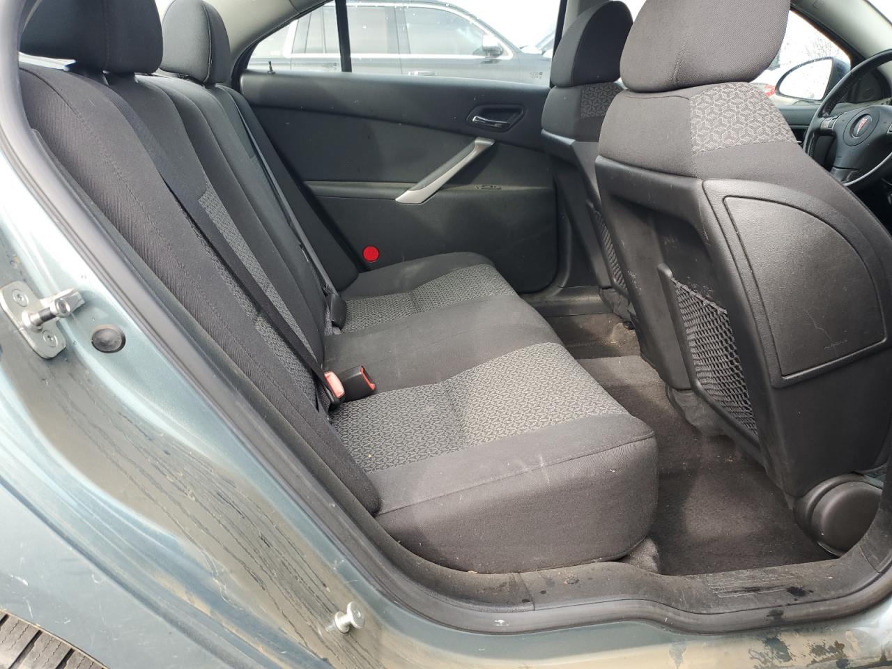 2009 Pontiac G6 - Image 10