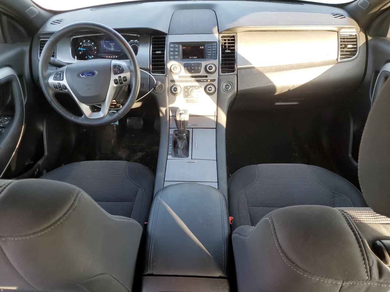 2015 Ford Taurus - Image 8
