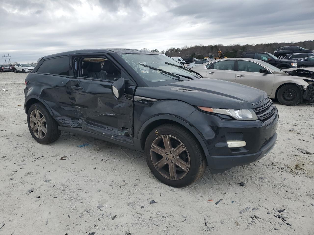 2015 Land Rover Range Rover - Image 4