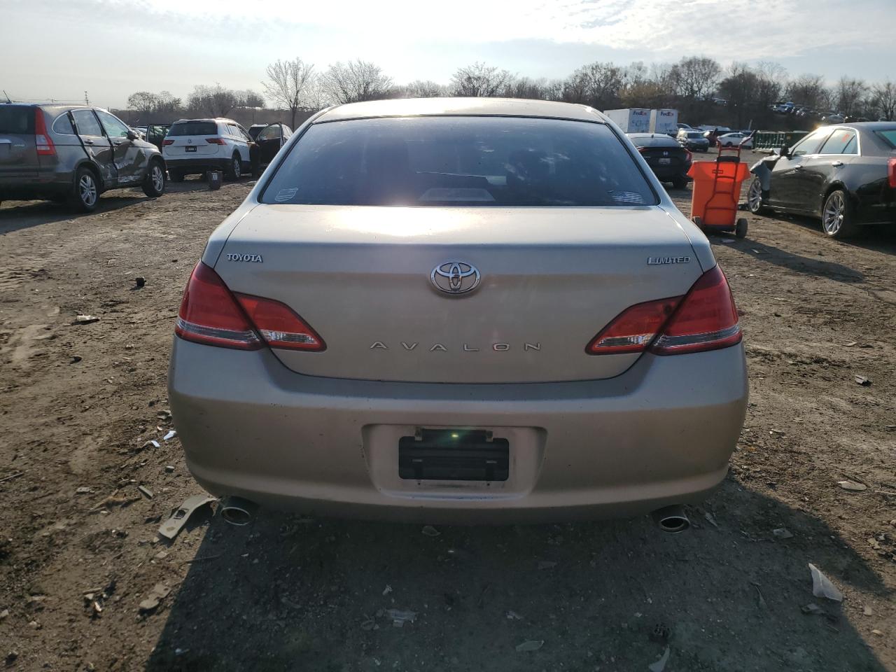 2006 Toyota Avalon Xl VIN: 4T1BK36B15U137588 Lot: 49990075