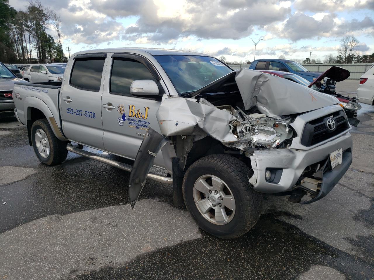 2013 Toyota Tacoma - Image 4