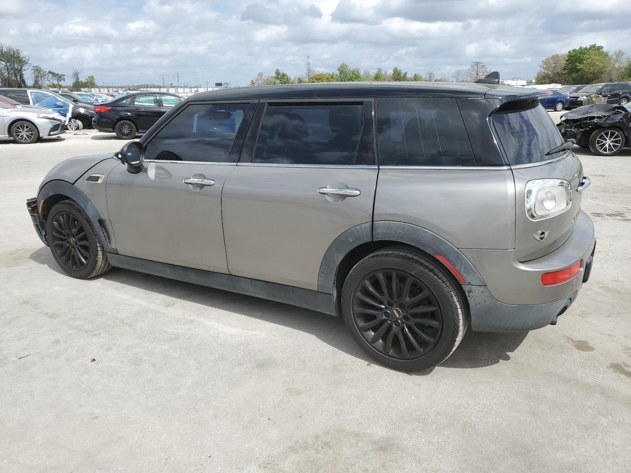 2016 MINI Cooper - Image 2