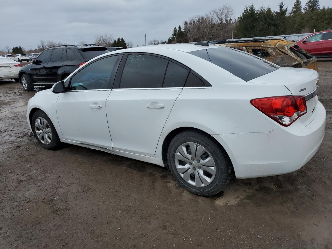 2015 Chevrolet Cruze - Image 2