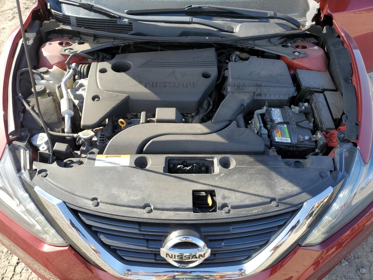 2017 Nissan Altima - Image 11