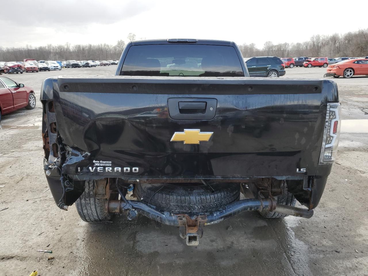 2012 Chevrolet Silverado - Image 6