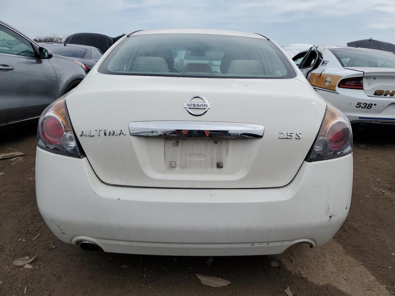 2011 Nissan Altima - Image 6