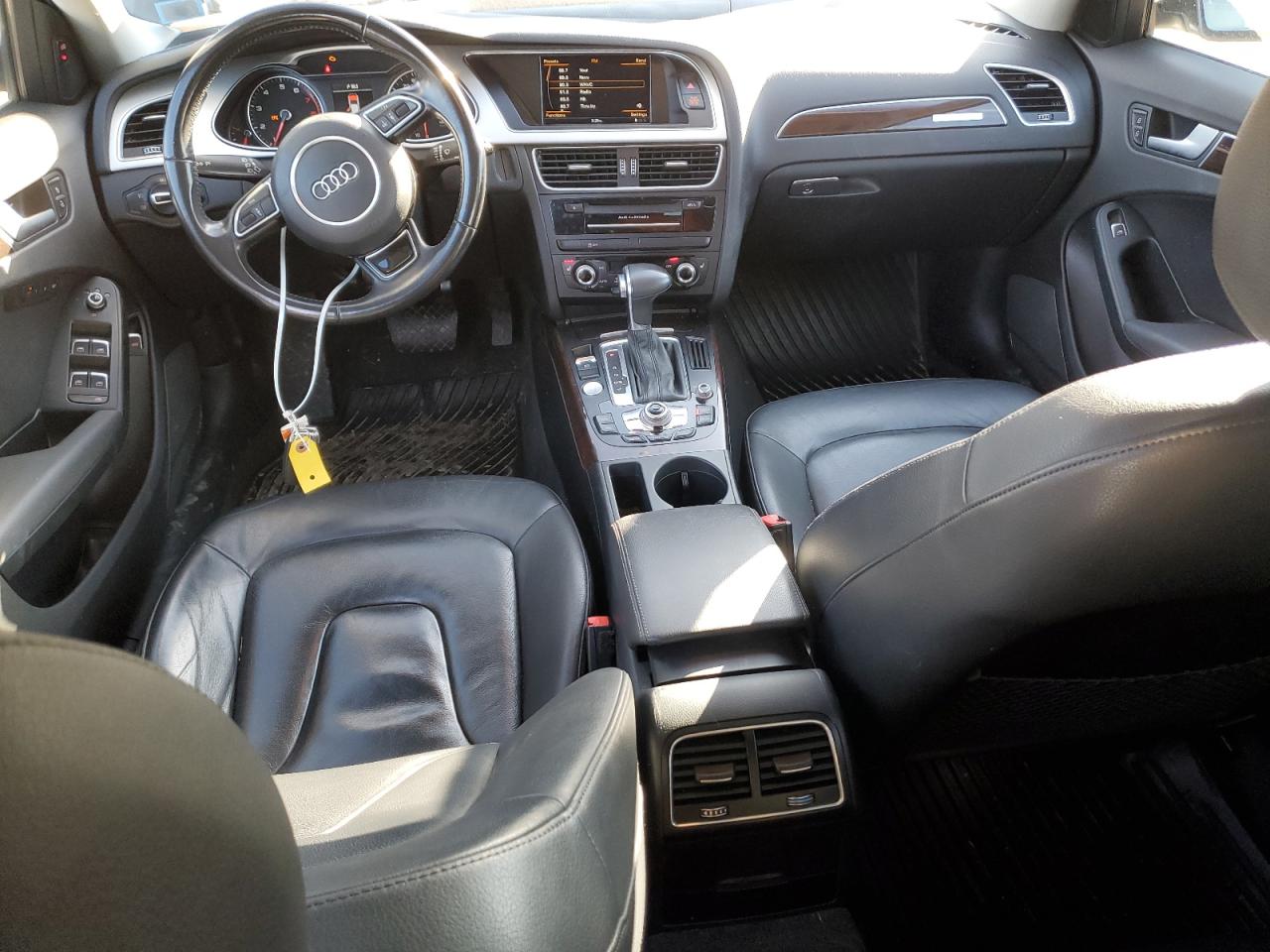 2015 Audi A4 - Image 8