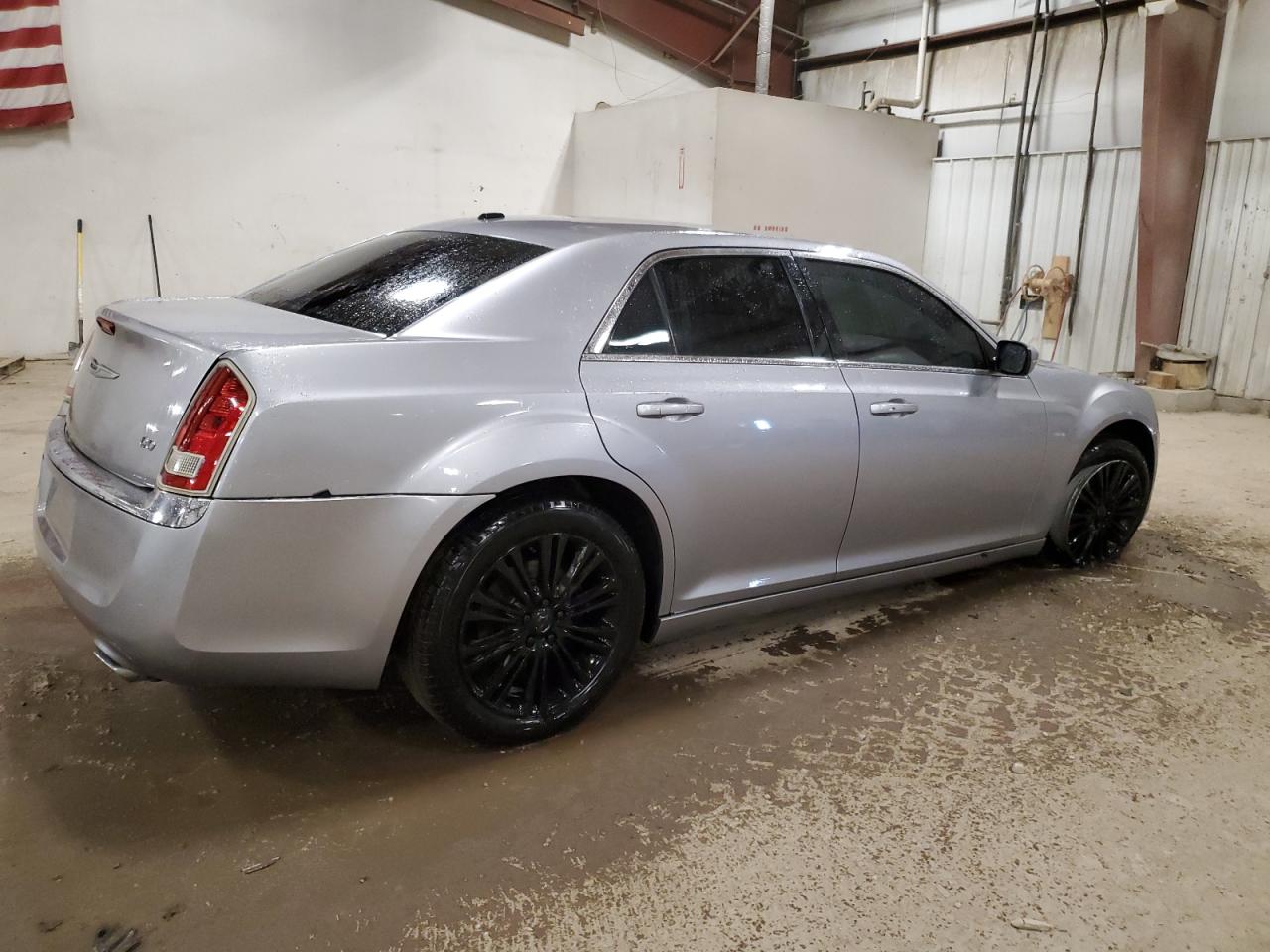 2013 Chrysler 300 - Image 3