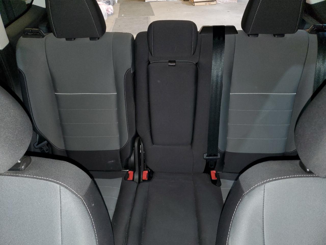2015 Ford Escape - Image 10