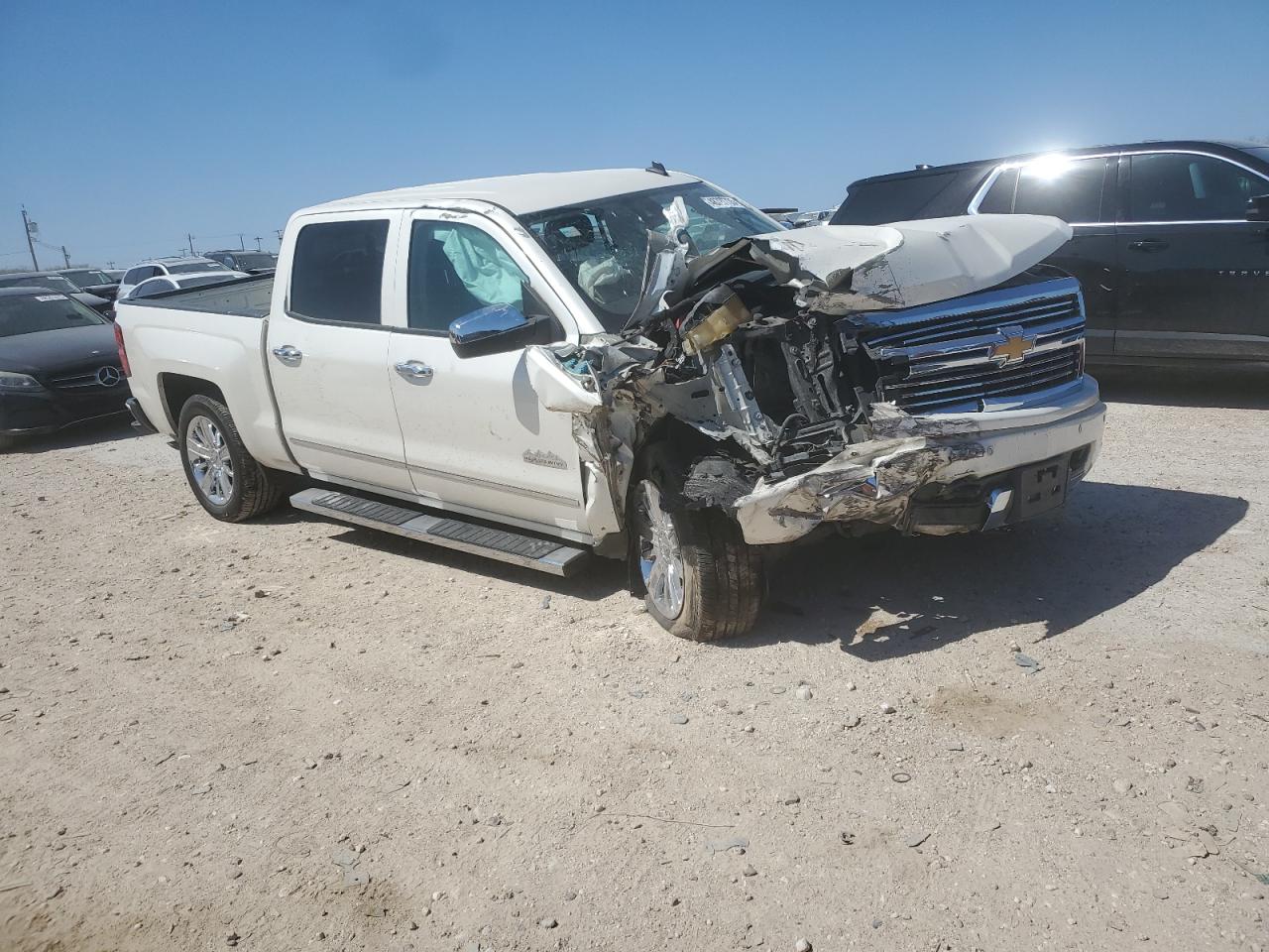 2014 Chevrolet Silverado - Image 4
