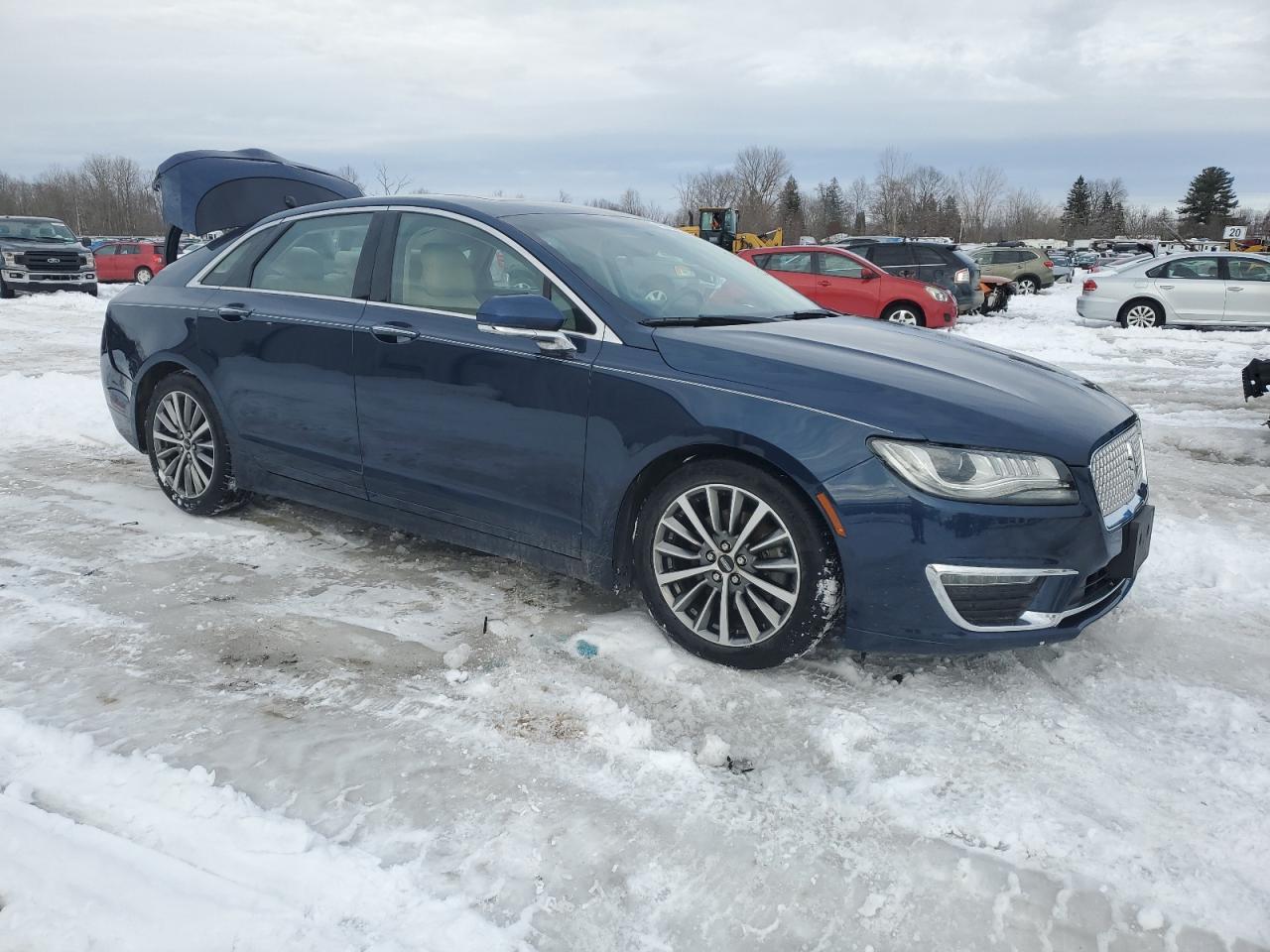 2017 Lincoln MKZ - Image 4