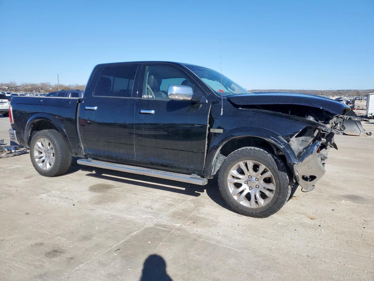 2014 RAM 1500 - Image 4