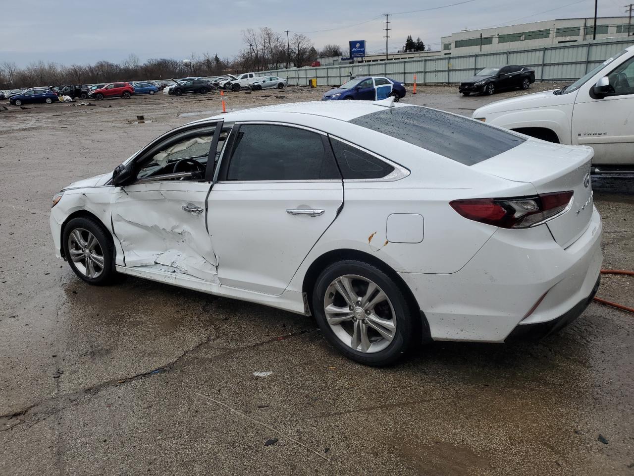 2018 Hyundai Sonata - Image 2