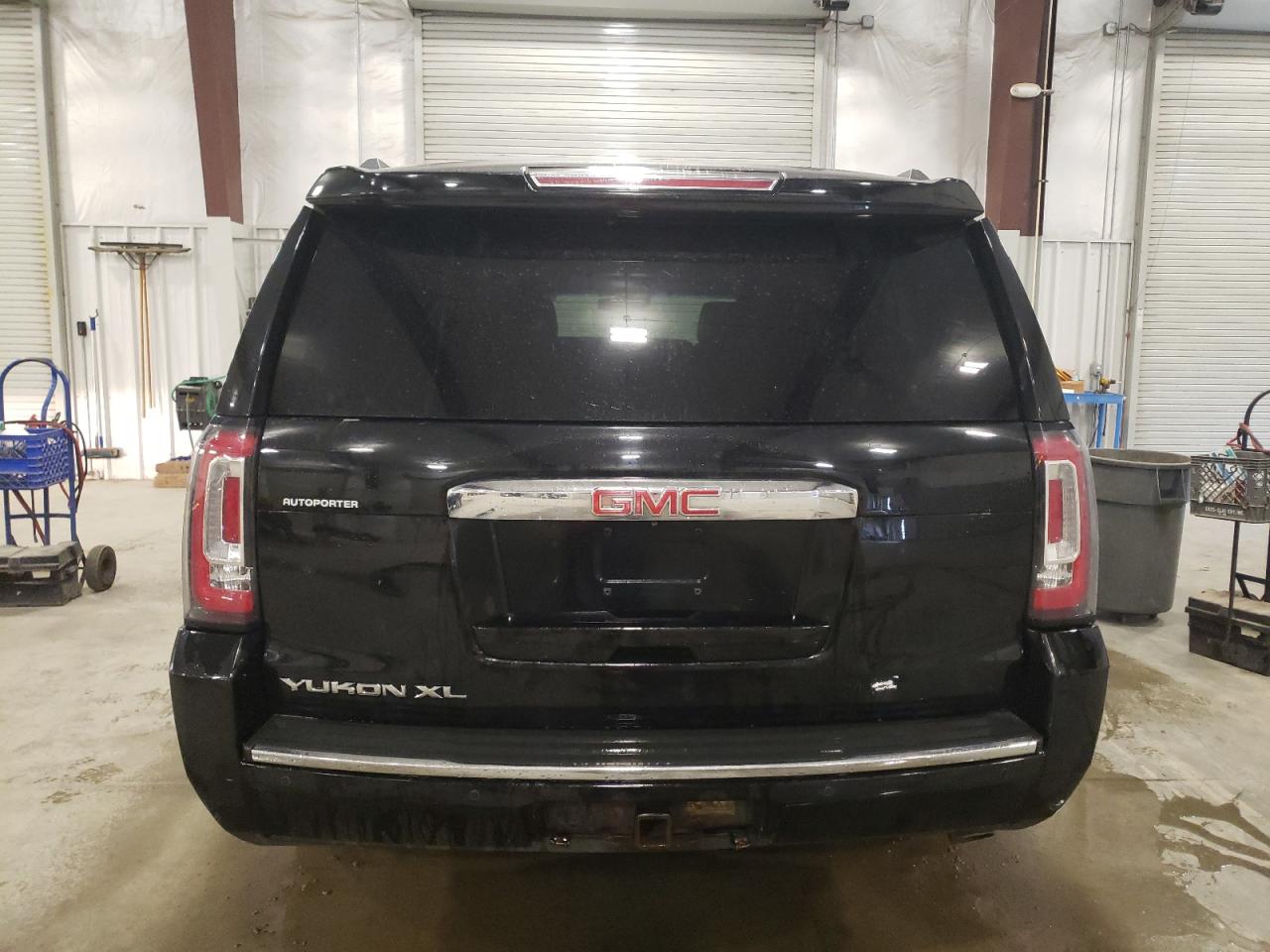 2015 GMC Yukon - Image 6