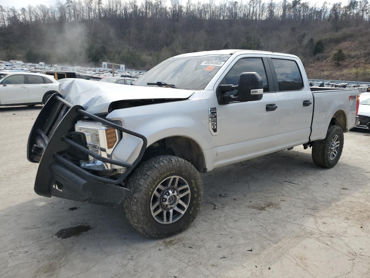 2018 Ford F250 Super Duty للبيع في Hurricane، WV - Front End