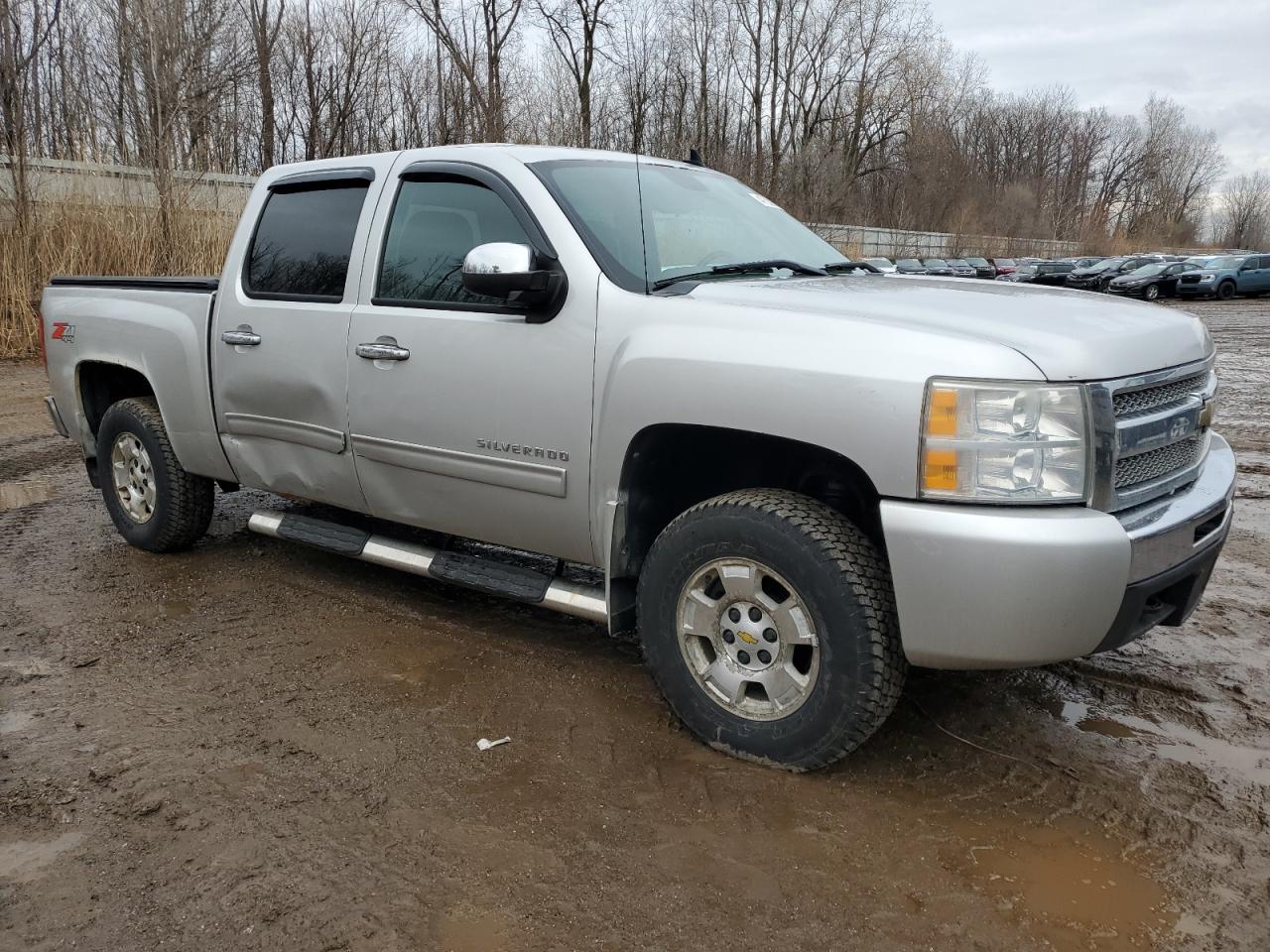 2011 Chevrolet Silverado - Image 4